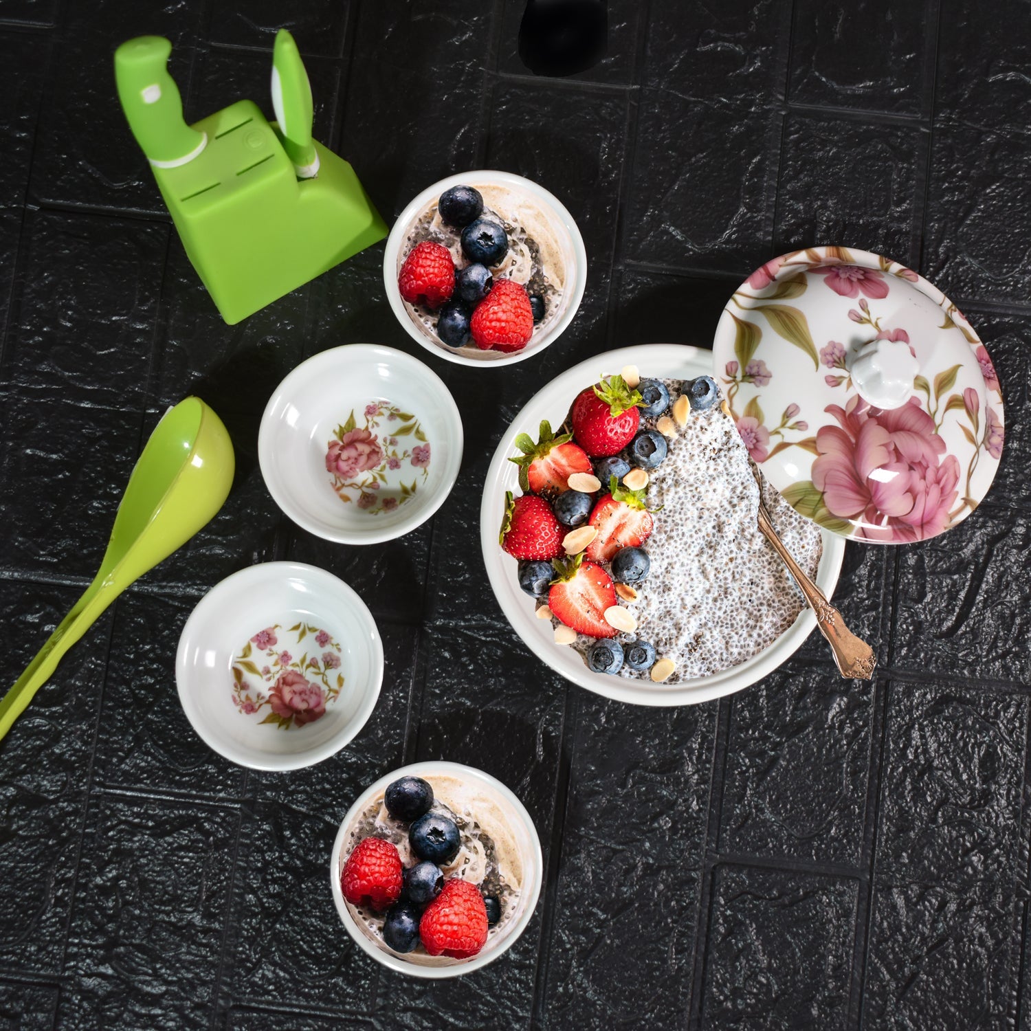 2738 5 Pc Pudding Set used as a cutlery set for serving food purposes and sweet dishes and all in all kinds of household and official places etc. 2738 5 Pc Pudding Set used as a cutlery set for serving food purposes and sweet dishes and all in all kinds of household and official places etc.